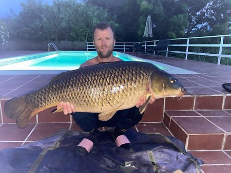 Carp fishing the River Ebro. Rob42